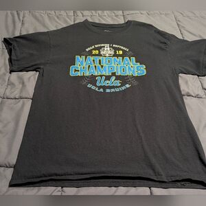 UCLA Bruins 2019 Women's softball National Champions T-Shirt black size Large